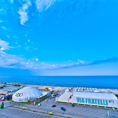 Axy Apartament Mamaiaアパートメント エクステリア 写真